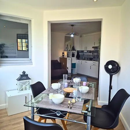 Appartement Lumineux Avec Vue Sur Le Port, Plage A 10 Min A Pied - Proche Tout Commerces Apartment *