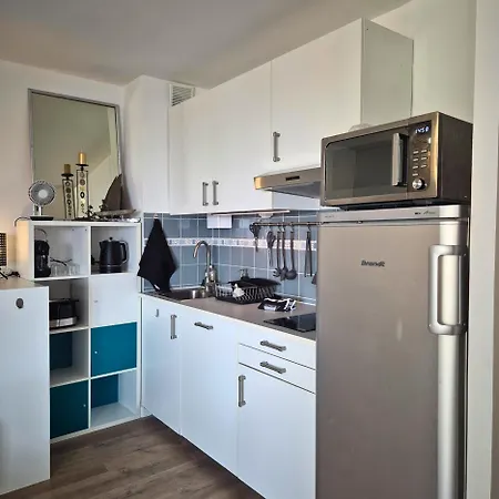 Appartement Lumineux Avec Vue Sur Le Port, Plage A 10 Min A Pied - Proche Tout Commerces Apartment